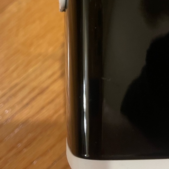 🖤🤍CHANEL CC logo patent leather block heel sandals sz 39.5 🖤🤍 - Picture 17 of 17